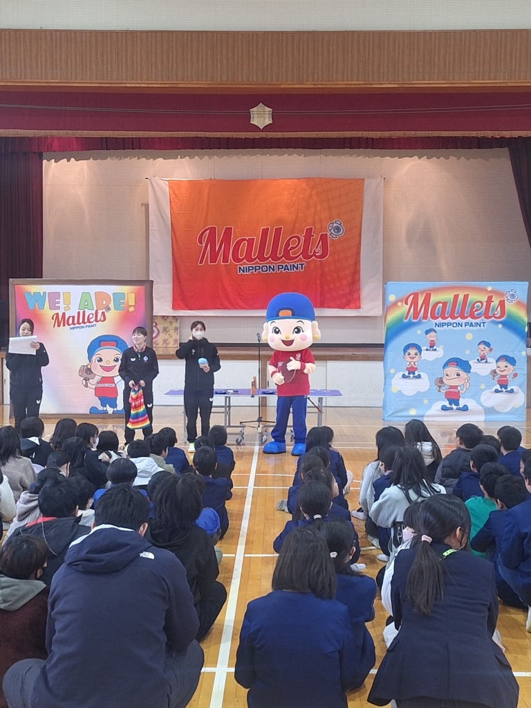 長浜北小学校　子ども卓球台寄贈イベント